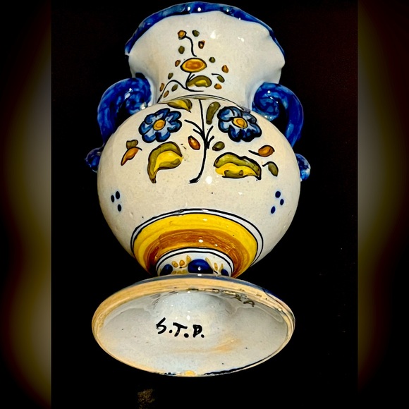 Talavera  Two Handle Vase Handpainted. Signed S.T.P. 6” Tall - Picture 5 of 5